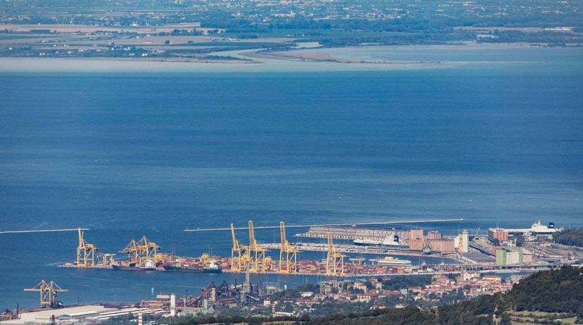 Porto di Trieste, aumento dei costi: servono nuovi fondi per i grandi progetti<h2 class='anw-subtitle'>D'Agostino: «Siamo tra le opere prioritarie a livello nazionale, con mix tra interessi pubblici e privati, non credo ci saranno problemi»</h2>