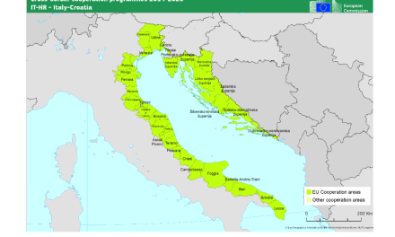 Commissione UE adotta Interreg Italia-Croazia<h2 class='anw-subtitle'>Blue economy e trasporti multimodali tra le 5 aree tematiche finanziate con 216 milioni per il periodo 2021-2027</h2>