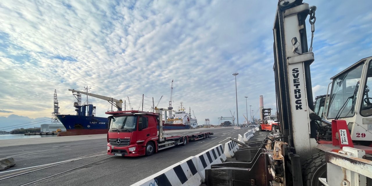 Porto di Monfalcone in crescita: mancano uomini e mezzi<h2 class='anw-subtitle'>Cetal (Gruppo Grimaldi) cerca nuovi spazi, mentre l'Impresa Alto Adriatico valuta nuove assunzioni</h2>