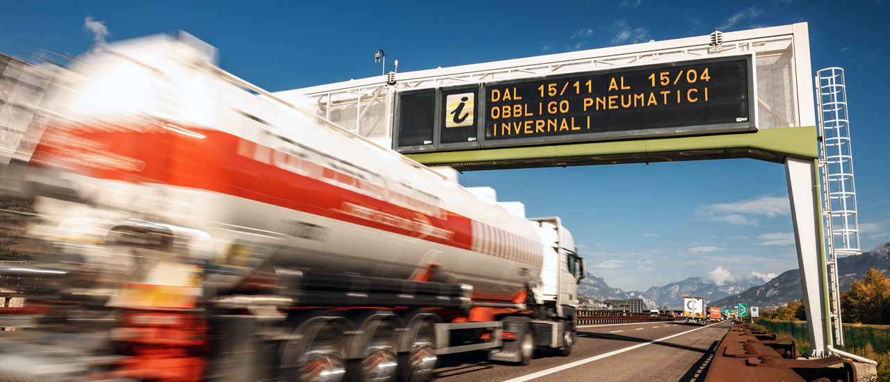 Idrogeno sull’asse del Brennero: intesa fra territori<h2 class='anw-subtitle'>Si punta alla creazione di un corridoio pilota con sostegno alle aziende di trasporto per camion green</h2>