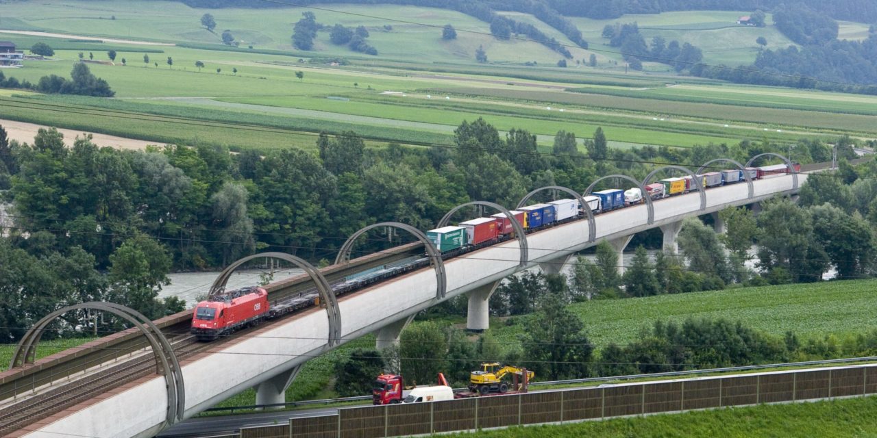 Interporto Trento: 16,5 milioni per potenziare Ro-La<h2 class='anw-subtitle'>Intervento della Provincia: ampliata a Interbrennero spa la convenzione con Rfi per la realizzazione dei lavori</h2>