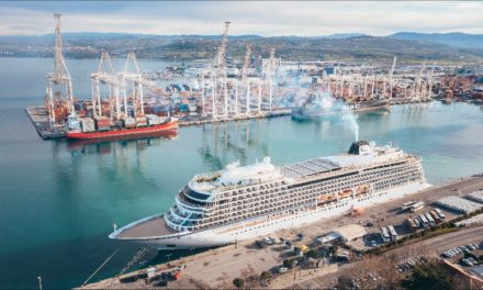 Porto di Capodistria inaugura stagione crociere<h2 class='anw-subtitle'>La Viking Sky è arrivata e ripartita per Chioggia. Nel 2023 attese 80 toccate e 125mila passeggeri, cifre da record per lo scalo sloveno</h2>