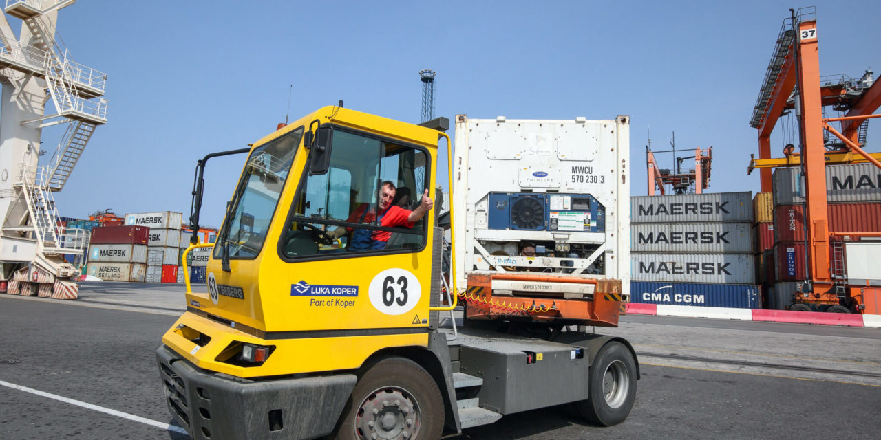 Il porto di Capodistria assume operatori per mezzi pesanti<h2 class='anw-subtitle'>I lavoratori servono soprattutto al terminal container che lo scorso anno ha superato il milione di Teu</h2>