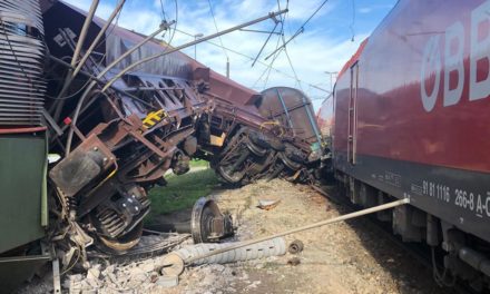 Un altro incidente ferroviario a Villaco (Austria)<h2 class='anw-subtitle'>Scontro fra due treni nella nottata di giovedì, traffico bloccato all'interno della stazione ma niente feriti</h2>