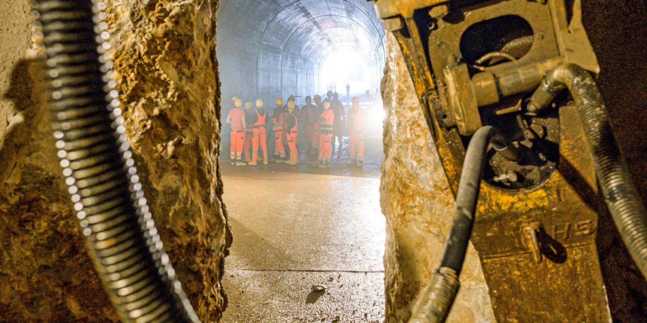 Tunnel del Semmering: ultimo sfondamento in Stiria (video)<h2 class='anw-subtitle'> Lavori conclusi entro un anno e mezzo e treni attivi nel 2030: da Graz a Vienna in due ore</h2>