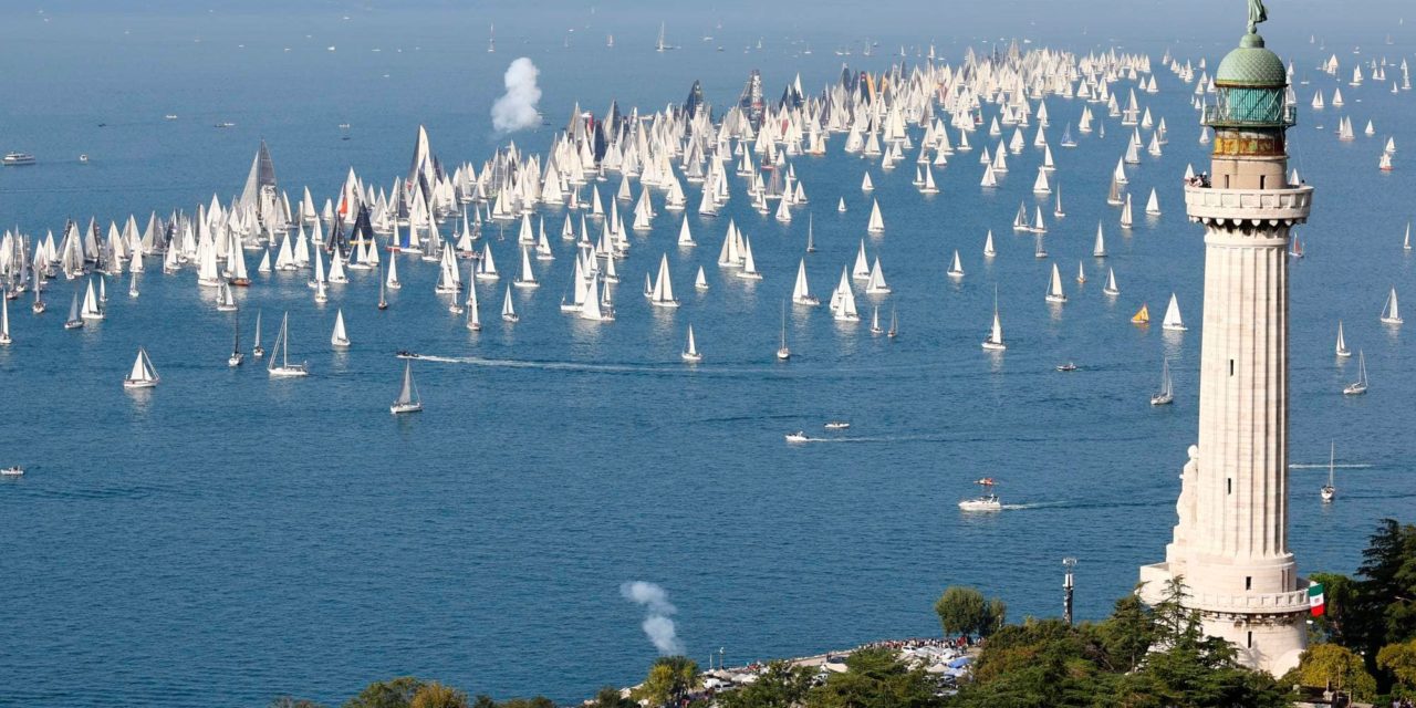 Poco vento ma grande festa per la Barcolana 55<h2 class='anw-subtitle'>Regata chiusa in anticipo a Trieste e vittoria al 100 piedi ARCA SGR</h2>