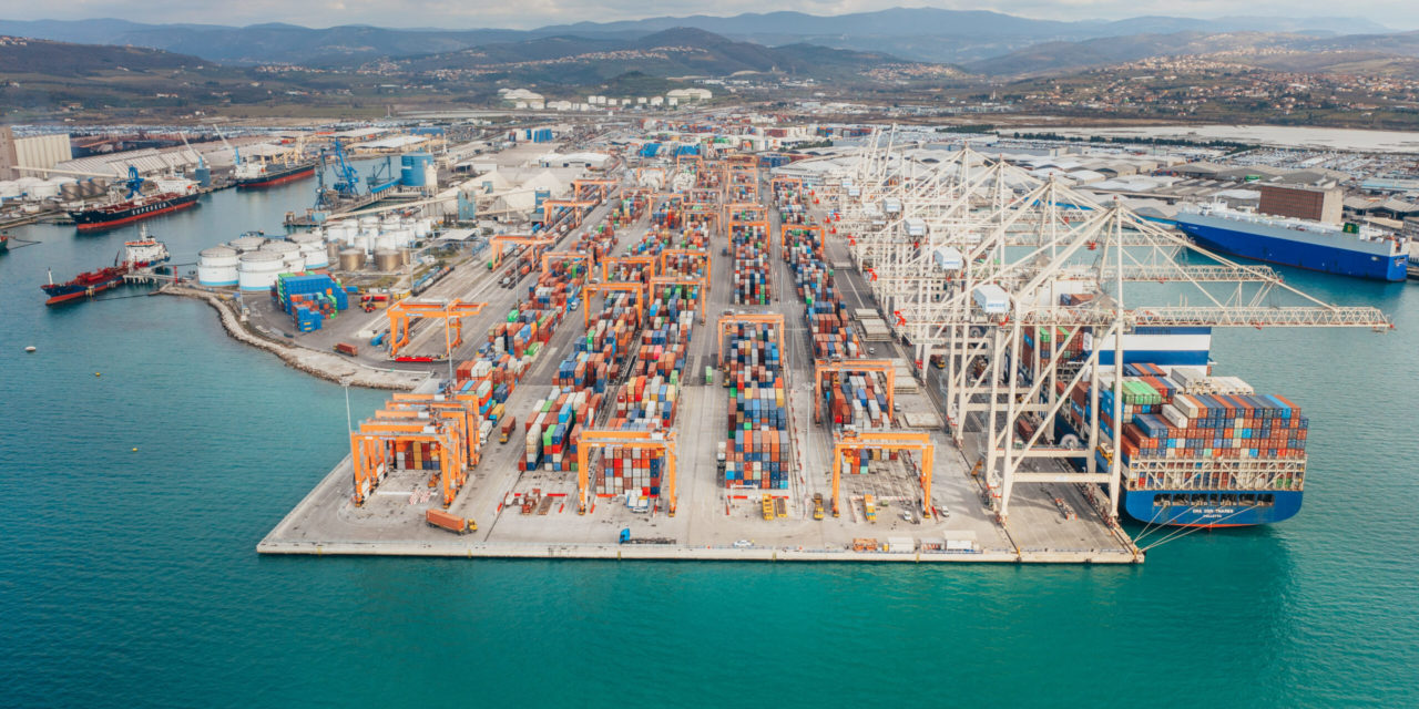 Porto di Capodistria, in crescita container e veicoli ma calano le tonnellate di merci<h2 class='anw-subtitle'>Resi noti i dati preliminari del 2023 che riportano anche una lieve diminuzione dei ricavi</h2>