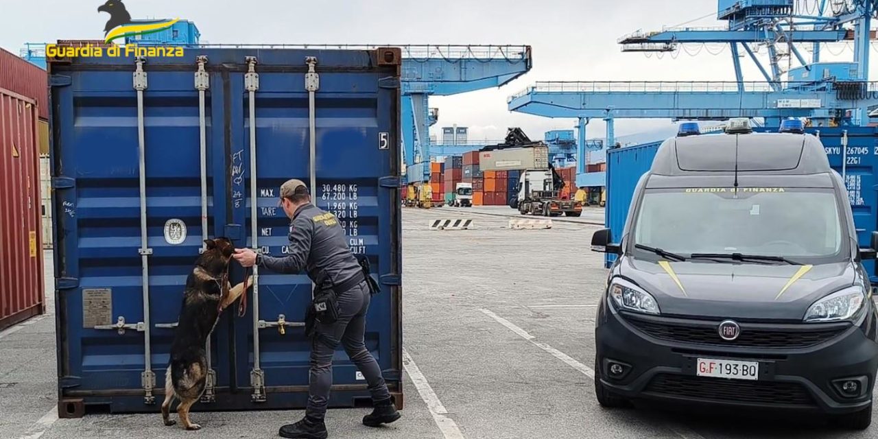 Gdf e Dogane sequestrano 81 tonnellate di pellet a Porto Marghera<h2 class='anw-subtitle'>Il doppio del contenuto consentito di piombo nelle analisi del materiale, arrivato in Italia via container</h2>