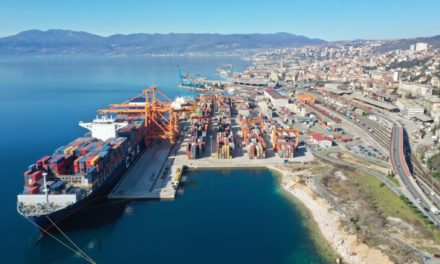 Porto di Fiume, è di Cma Cgm la nave record<h2 class='anw-subtitle'>La più grande portacontainer mai ormeggiata nello scalo croato è al terminal Agct</h2>