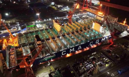 Doppio varo combinato di portacontainer a Gnl per CMA CGM<h2 class='anw-subtitle'>Costruite in Cina per la compagnia francese, le due navi fanno parte di un pacchetto di sei nuove unità</h2>