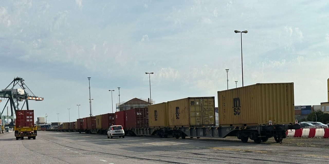 Treno blocco da Porto Marghera per Brescia<h2 class='anw-subtitle'>Un esperimento dal terminal container Psa Venice Vecon, nella speranza di ripetere l'esperienza</h2>